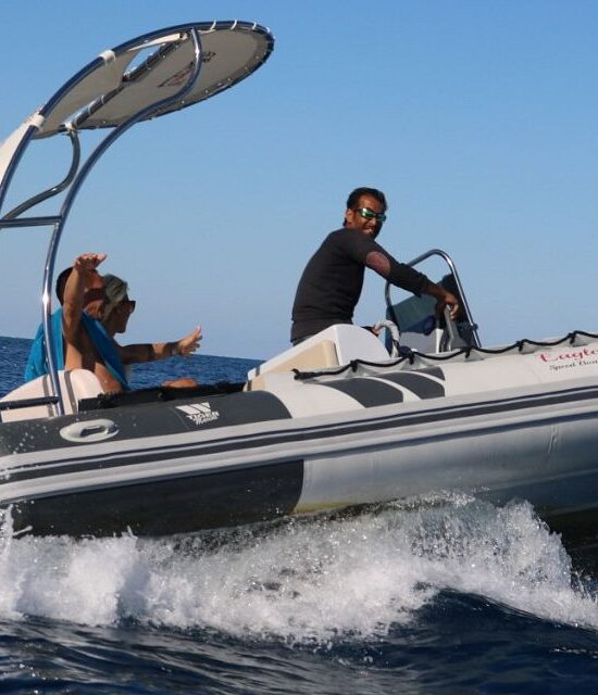 White Island Hurghada – Exklusive Schnellboottour mit Schnorcheln & Delfinen