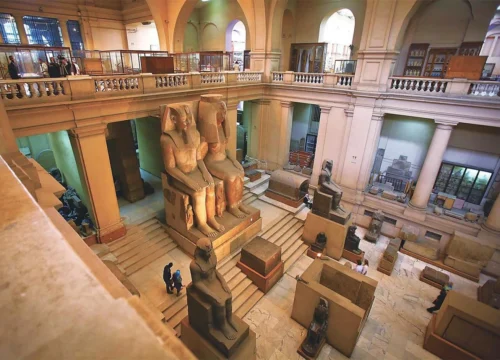 Kairo-Tagesausflug ab Hurghada – Pyramiden, Sphinx und Ägyptisches Museum